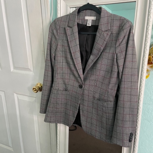H&M Blazer - Picture 2 of 2